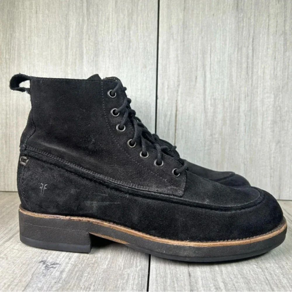 Frye Rainer Black Suede Leather Heeled Lace Up Chukka Ankle Boot Mens Size 7 D